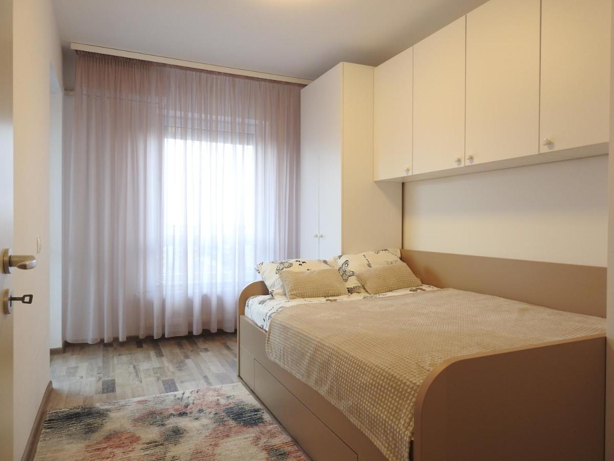 Apartament Trust 2